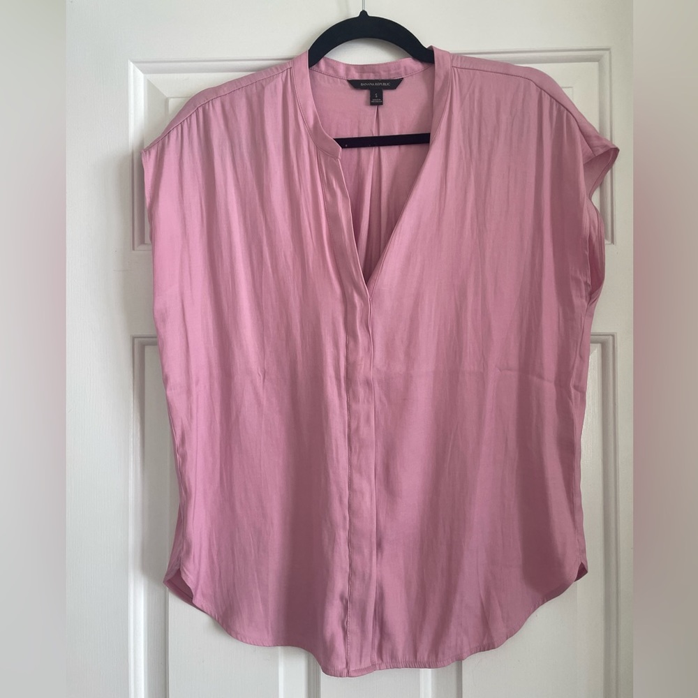 Banana Republic Pink Silk Blouse Size Small